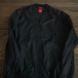 Nike jacket side M windbreaker